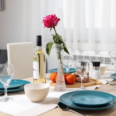 Ferienwohnung ,, Bella “in Poljane mit Pool Appartement Veprinac