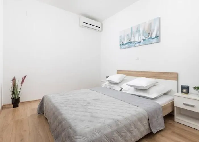 Apartament Ferienwohnung ,, Bella “In Poljane Mit Pool