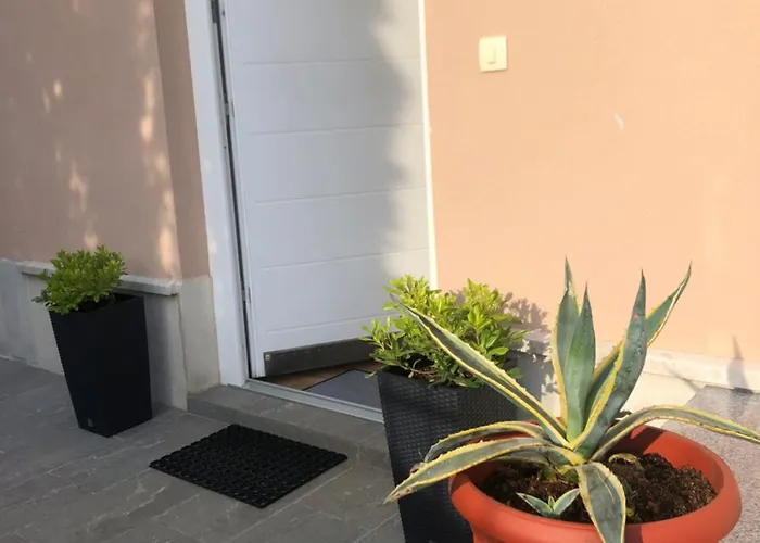 Ferienwohnung ,, Bella “In Poljane Mit Pool Daire *