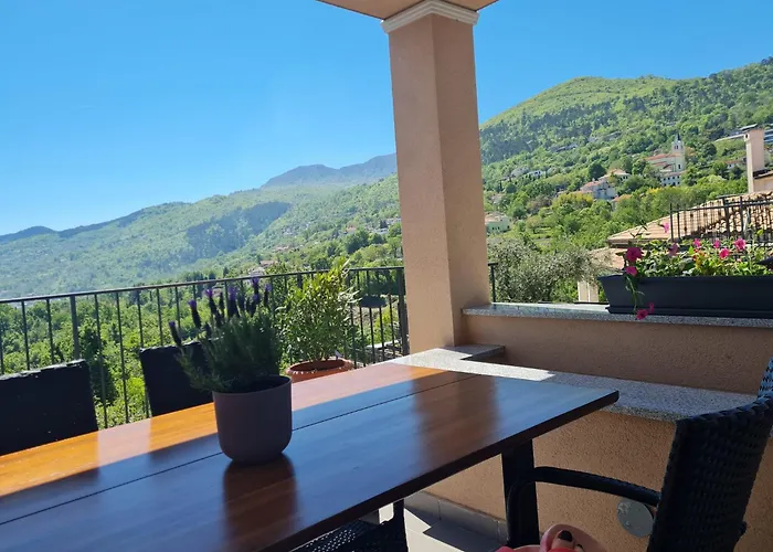 Ferienwohnung ,, Bella “In Poljane Mit Pool Apartament